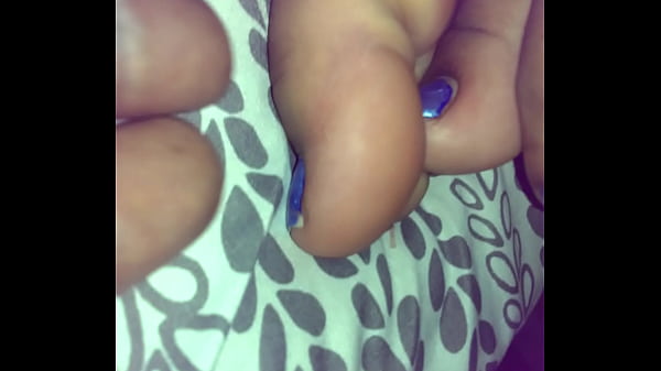 PRETTY!! :-) Toes!! :-) GHANA!!! :-)