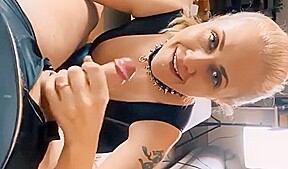 un regard a faire bander toutes les bites
