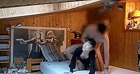 il defonce sa copine asiatique comme un dingue