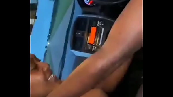 Kenyan girl sucking dick on the way to Naivasha