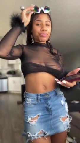 K See Through Live