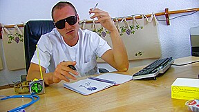 Big Ass Babe Gets Fucked By Her Doctor – HotEuroGirls