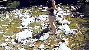 Wonderful Fuck By The River With Hot Babe