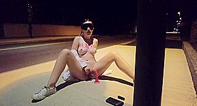 Je me touche en pleine rue