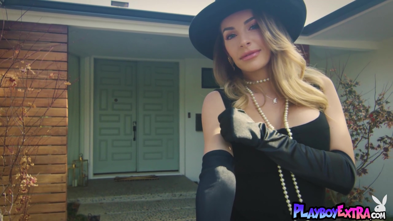 Kimmy Granger – Petite Classy Muse Reveals Her Secrets